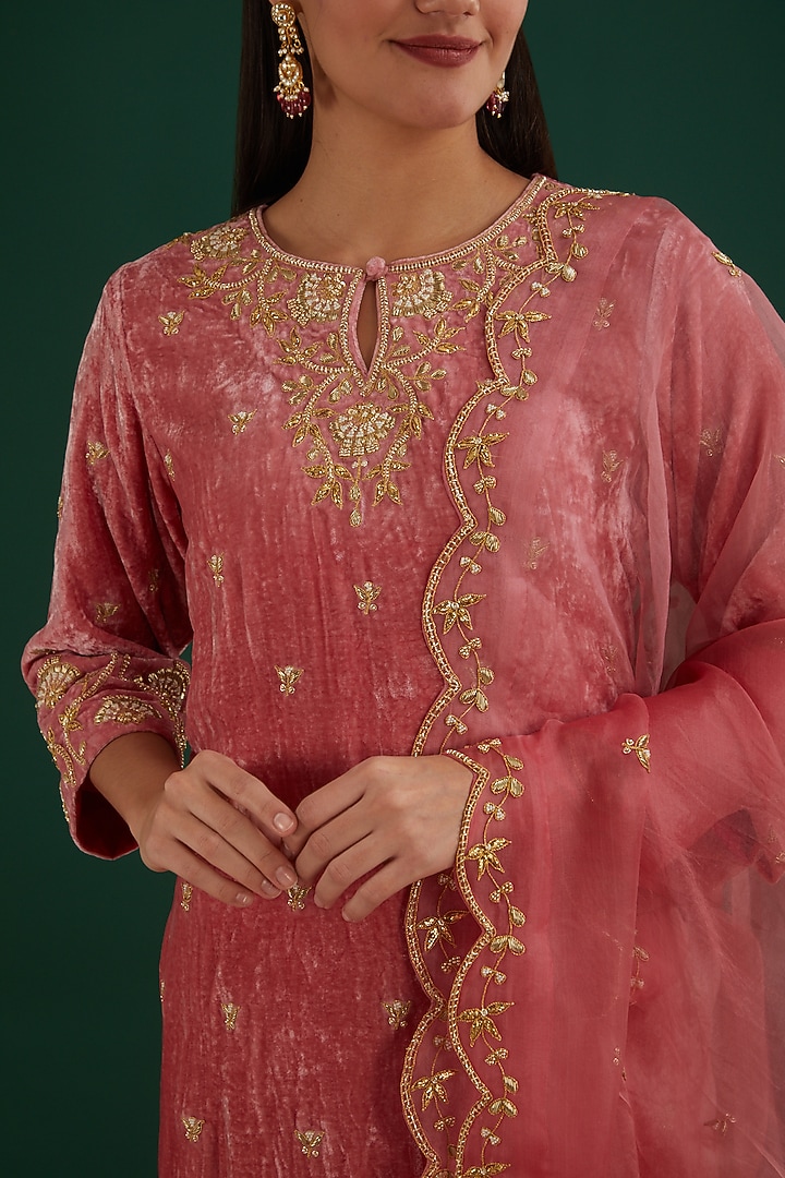 Rose Gold Hand Embroidered Kurta Set by SURBHI SHAH at Pernia's Pop Up Shop