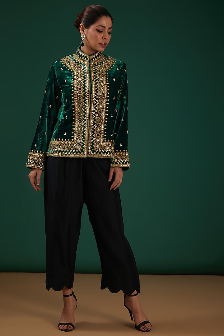Emerald Green Hand Embroidered Jacket by SURBHI SHAH