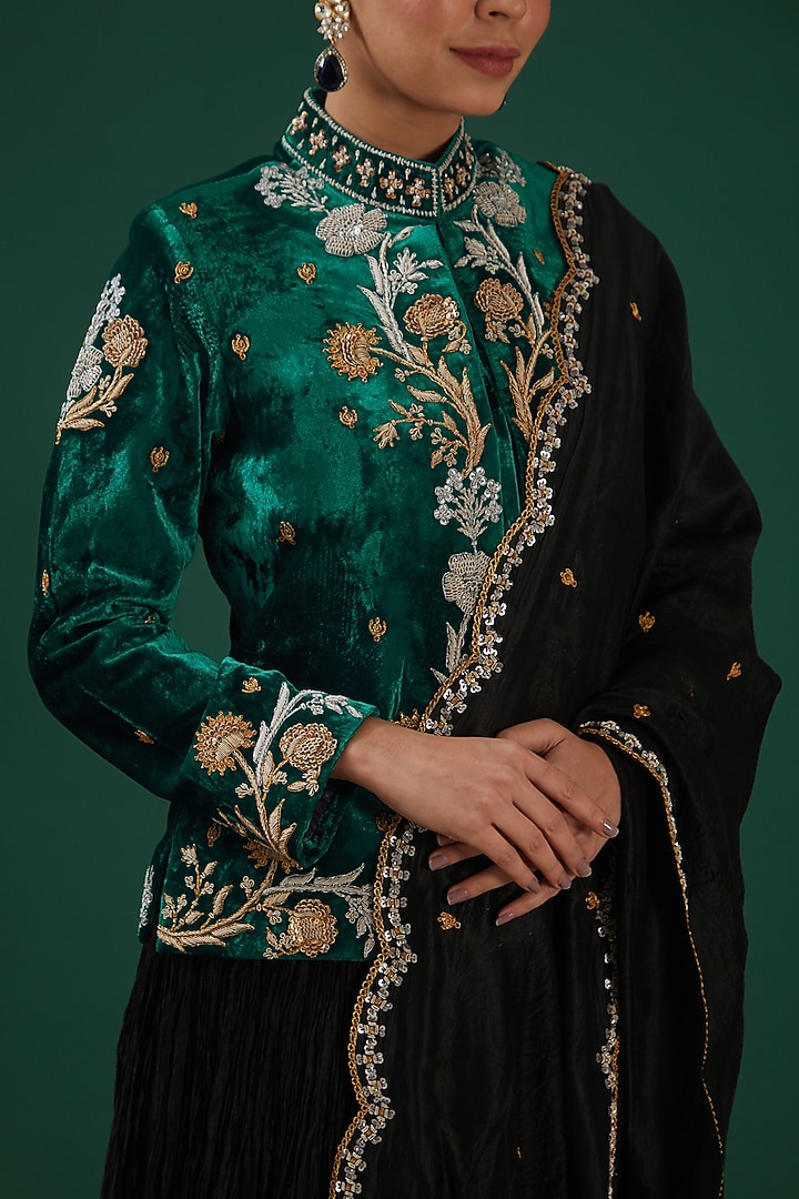 Emerald Green Hand Embroidered Jacket Set by SURBHI SHAH at Pernia's Pop Up Shop