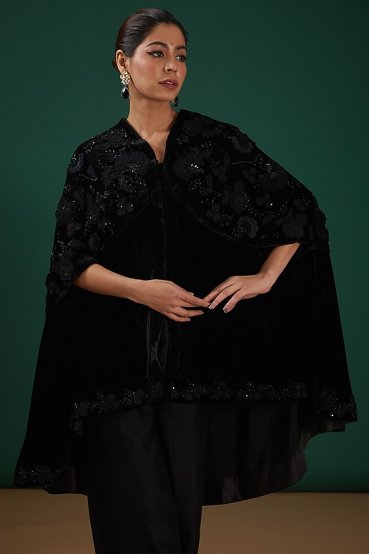 Black Hand Embroidered Cape by SURBHI SHAH at Pernia's Pop Up Shop
