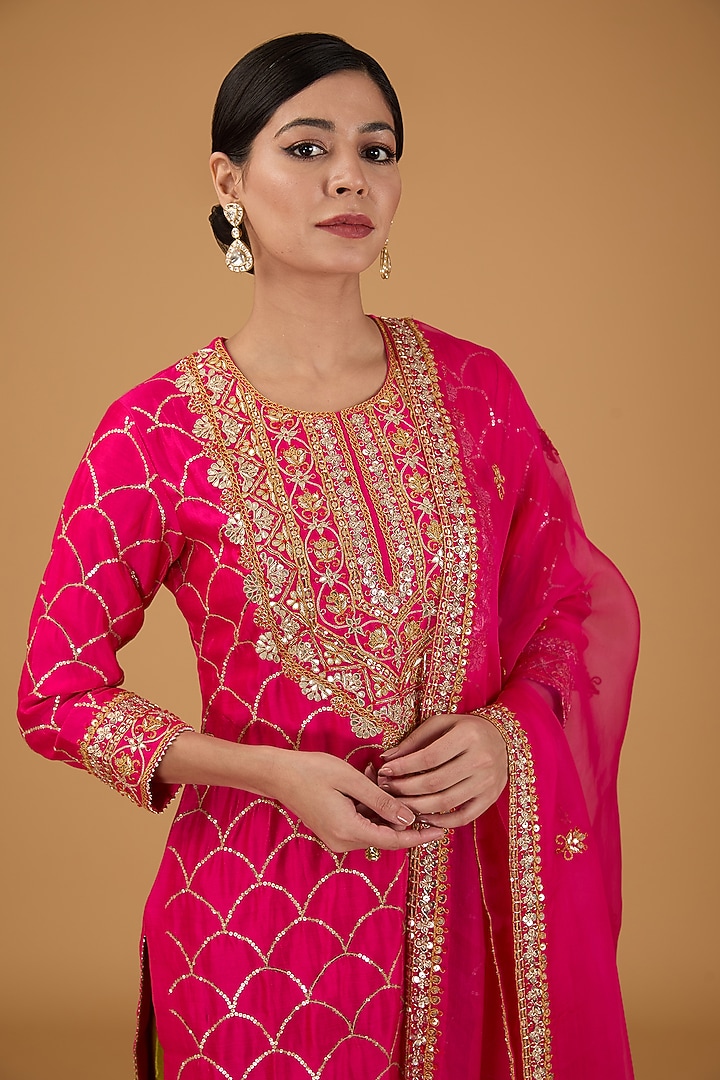 Hot Pink Pure Spun Silk Marori Sequins Work Kurta Set by Surbhi Shah at Pernia's Pop Up Shop