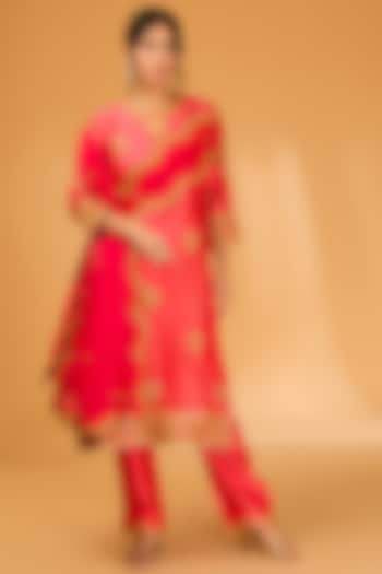 Coral Spun Silk Marori & Pearl Embroidered Kurta Set by SURBHI SHAH at Pernia's Pop Up Shop