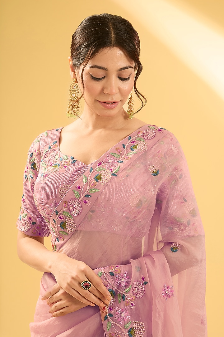 Rose Gold Organza Sequins & Resham Work Wedding Saree Set by Surbhi Shah at Pernia's Pop Up Shop