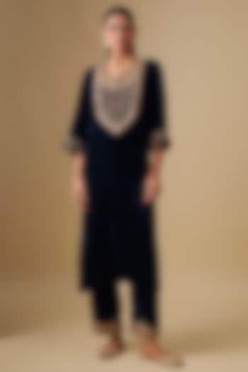 Navy Blue Velvet Zardosi Work Kurta Set by SURBHI SHAH at Pernia's Pop Up Shop