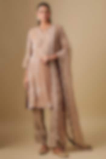 Grey Velvet Pearl Embroidered Kurta Set by SURBHI SHAH at Pernia's Pop Up Shop