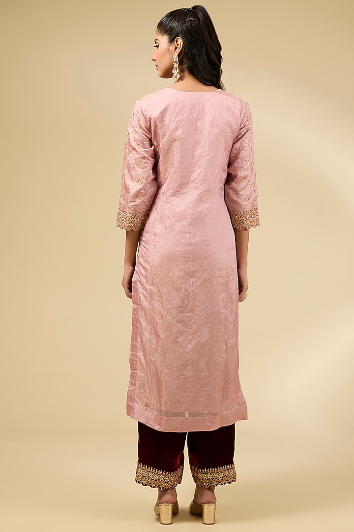 Maroon Pink Pure Tissue Sequins Work Kurta Set by SURBHI SHAH at Pernia's Pop Up Shop