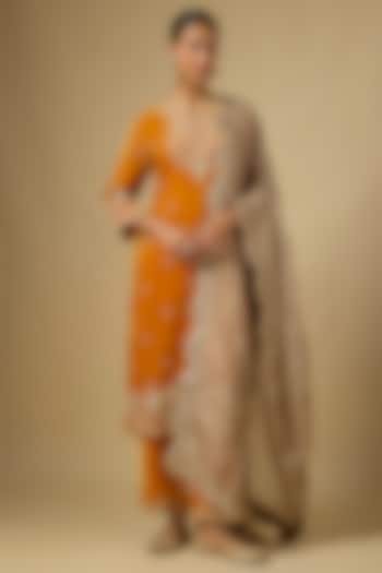 Mustard Velvet Zardosi Work Kurta Set by SURBHI SHAH at Pernia's Pop Up Shop