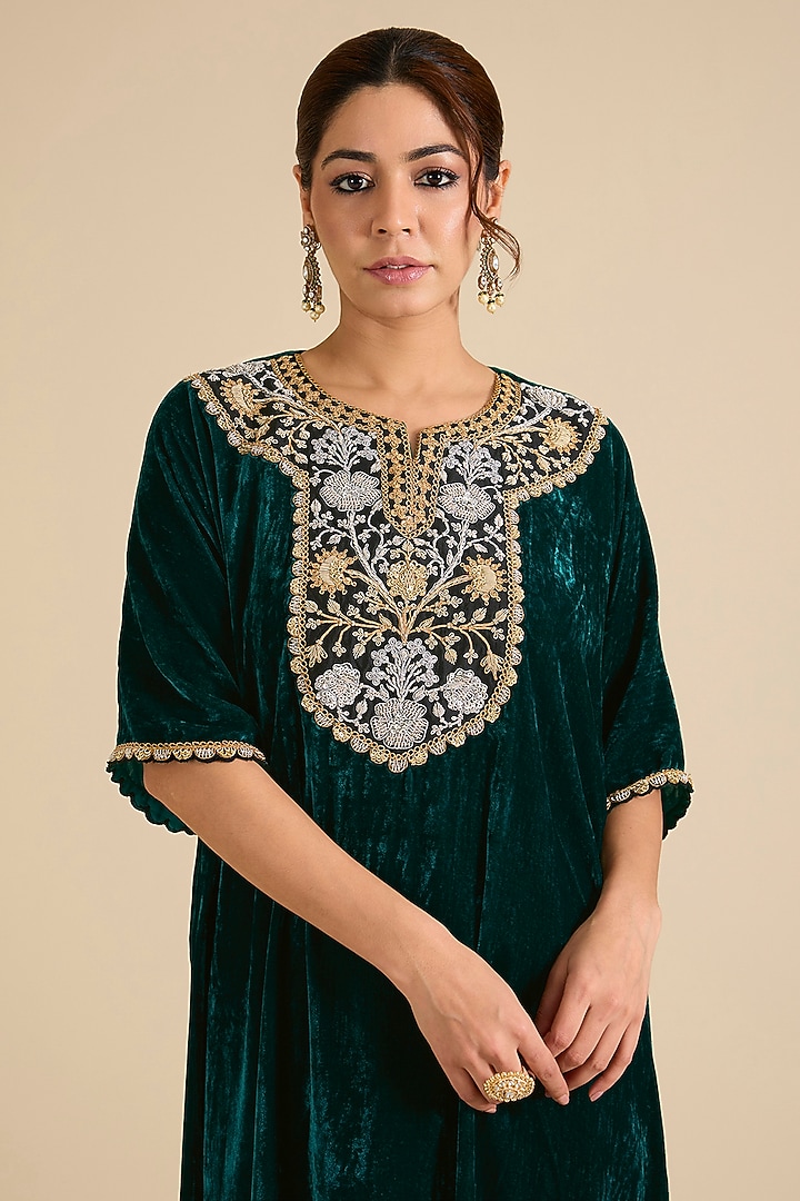 Emerald Green Velvet Kaftan Set by SURBHI SHAH at Pernia's Pop Up Shop