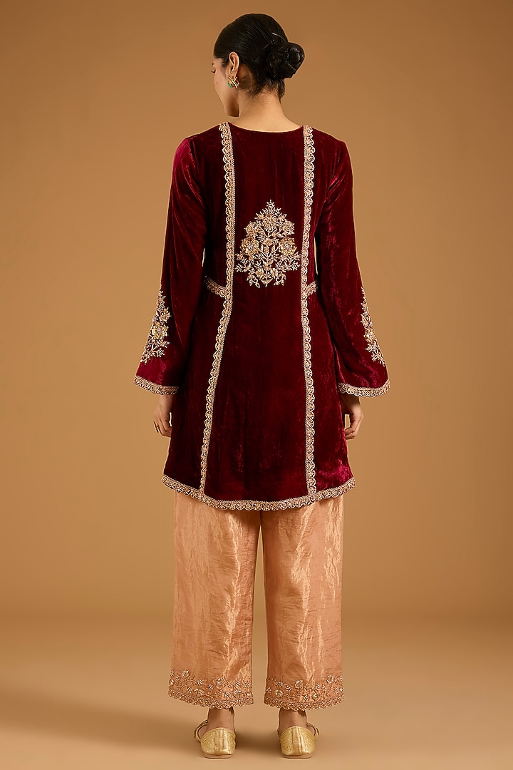 Maroon Velvet Marori Embroidered Kurta Set by SURBHI SHAH at Pernia's Pop Up Shop