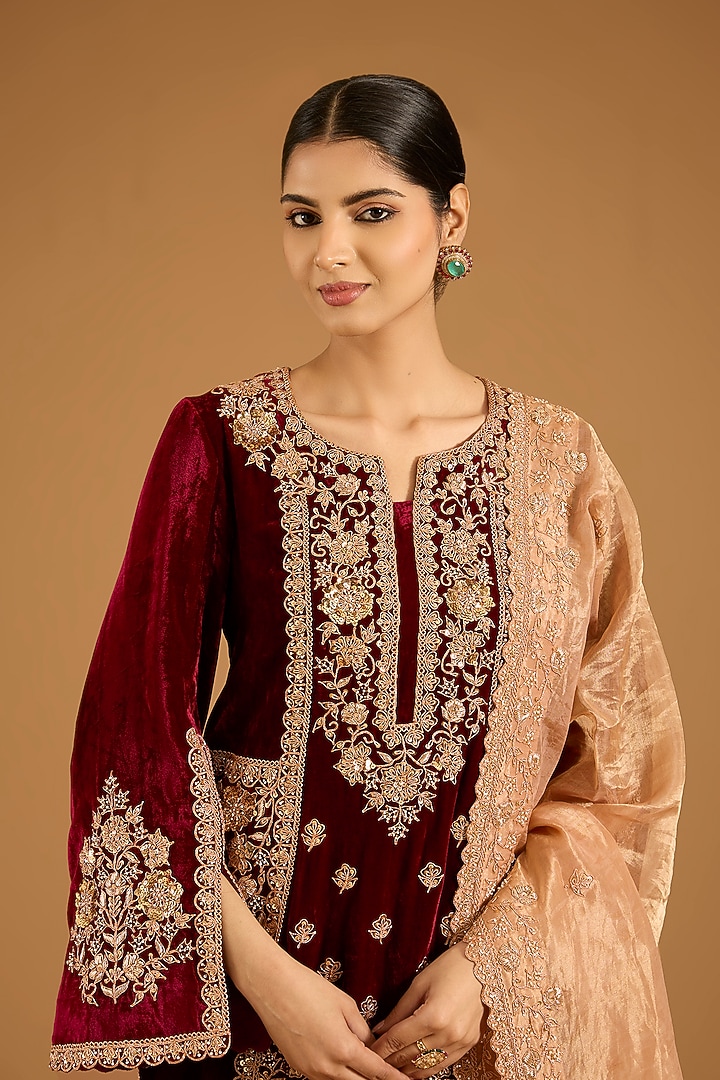 Maroon Velvet Marori Embroidered Kurta Set by SURBHI SHAH at Pernia's Pop Up Shop