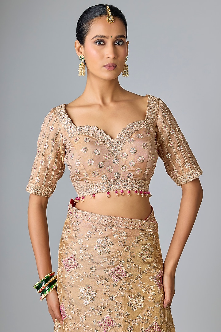 Golden Tissue Marori Work Reception Saree Set by SURBHI SHAH at Pernia's Pop Up Shop