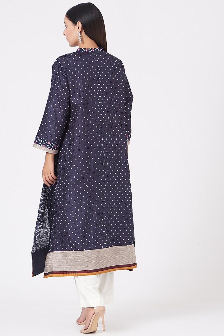 Midnight Blue Bandhani Printed Kurta Set by Sunita Shanker at Pernia's Pop Up Shop