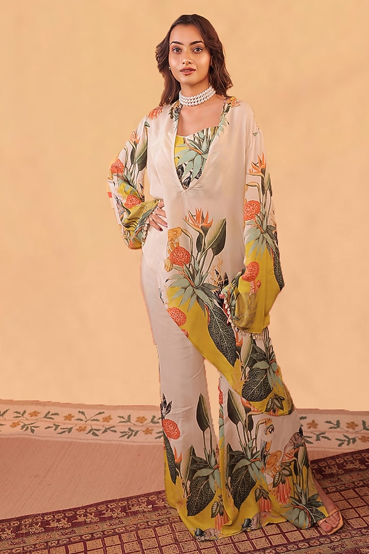Sunglow & Off-White Cotton Muslin Printed Co-Ord Set by Surkh Syahi at Pernia's Pop Up Shop