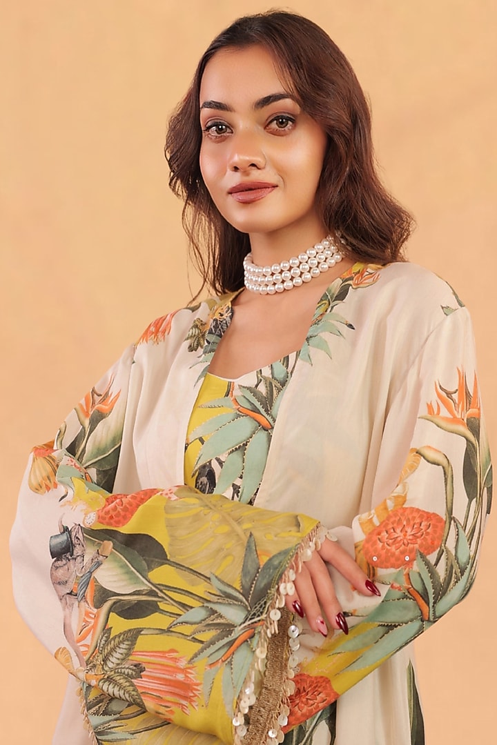 Sunglow & Off-White Cotton Muslin Printed Co-Ord Set by Surkh Syahi at Pernia's Pop Up Shop