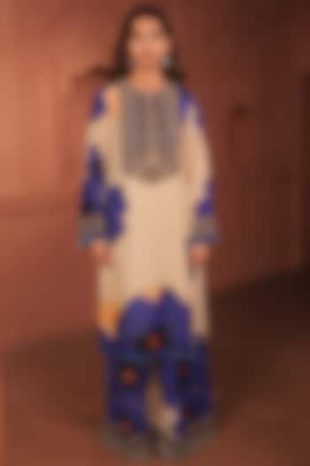 Beige Linen Floral Printed A-Line Kurta Set by Surkh Syahi at Pernia's Pop Up Shop