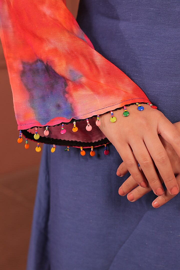 Blue Linen Floral Printed A-Line Kurta Set by Surkh Syahi at Pernia's Pop Up Shop