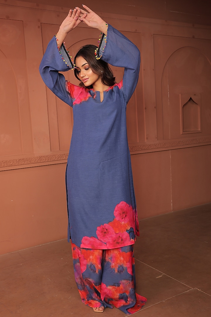 Blue Linen Floral Printed A-Line Kurta Set by Surkh Syahi at Pernia's Pop Up Shop