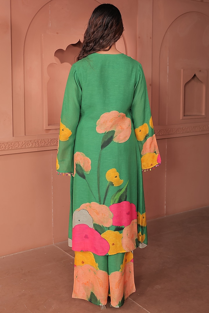 Green Linen Floral Printed A-Line Kurta Set by Surkh Syahi at Pernia's Pop Up Shop