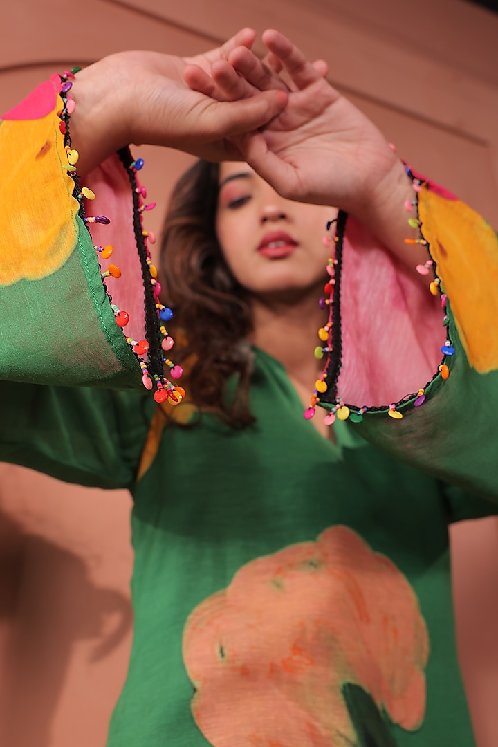 Green Linen Floral Printed A-Line Kurta Set by Surkh Syahi at Pernia's Pop Up Shop