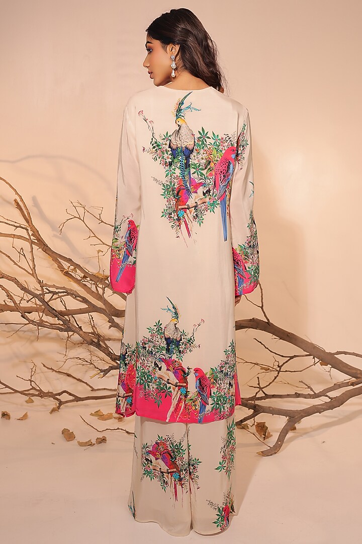 Off-White Crepe Botanical Printed Kurta Set by Surkh Syahi at Pernia's Pop Up Shop