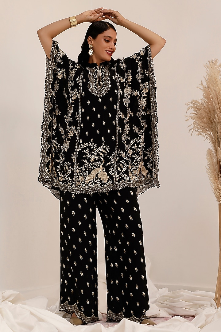 Black Crepe Gara Printed & Sequins Embroidered Kaftan Set by Surkh Syahi at Pernia's Pop Up Shop