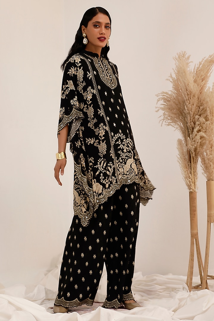 Black Crepe Gara Printed & Sequins Embroidered Kaftan Set by Surkh Syahi at Pernia's Pop Up Shop