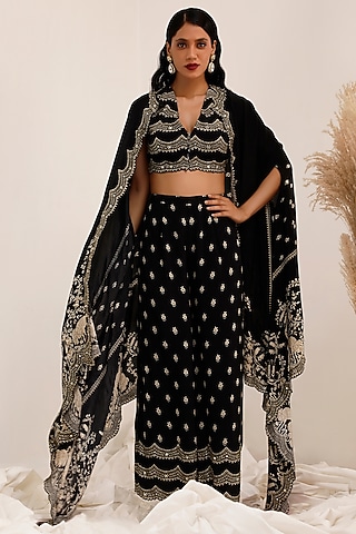 Black Crepe Gara Printed Cape Set by Surkh Syahi