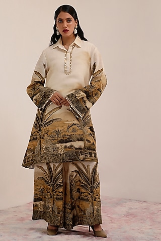 Monochromatic Premium Linen Printed Tunic Set by Surkh Syahi