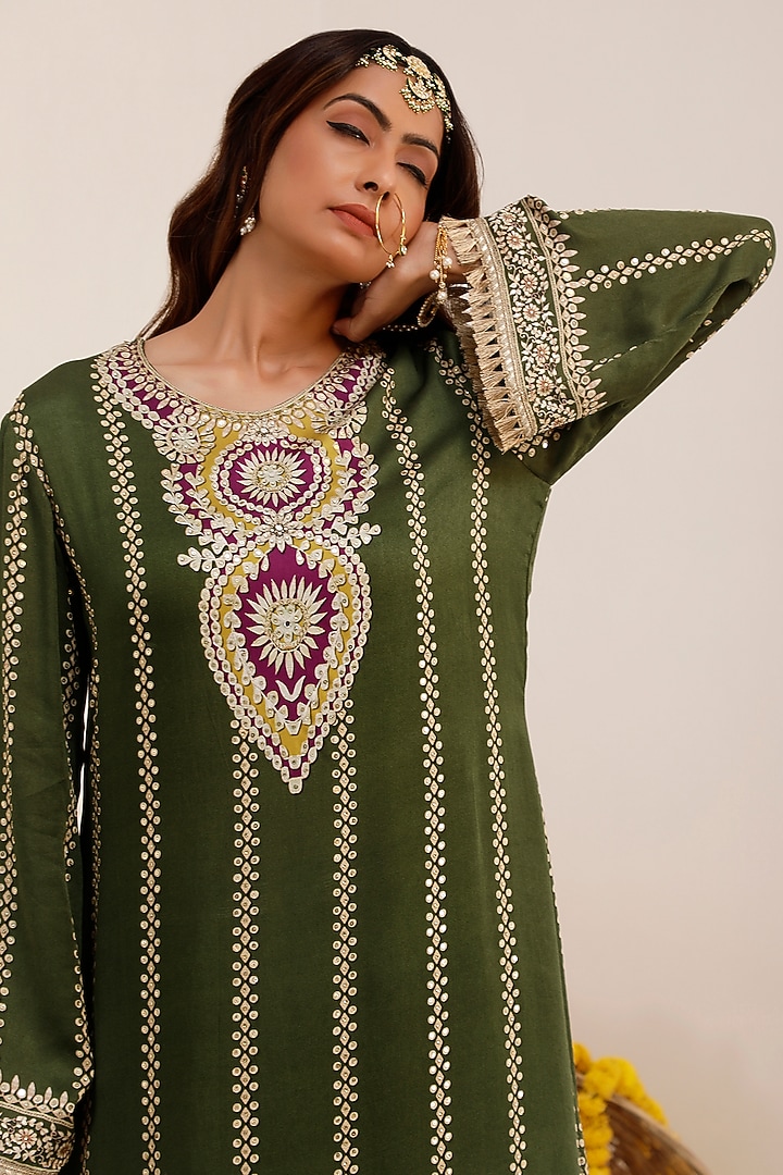Olive Green Russian Cotton Silk Digital Printed A-Line Kurta Set by Surkh Syahi at Pernia's Pop Up Shop