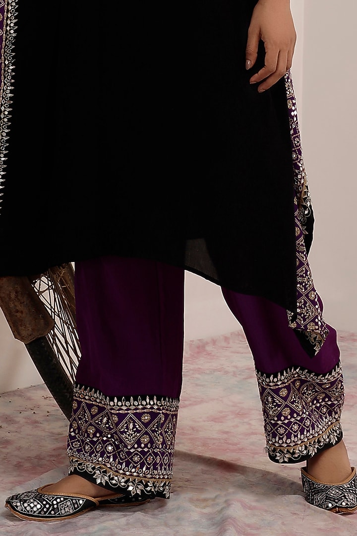 Black & Purple Crepe Color Blocked Kaftan Set by Surkh Syahi at Pernia's Pop Up Shop
