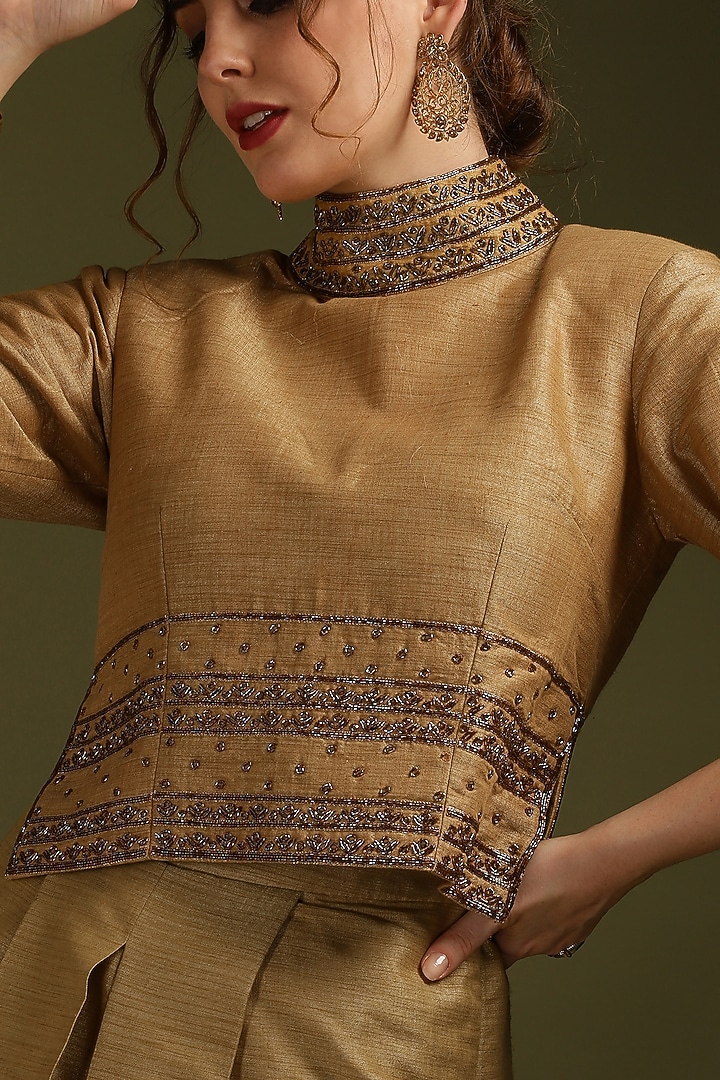 Golden Bagalpur Silk Skirt Set by Suti Dhaaga at Pernia's Pop Up Shop