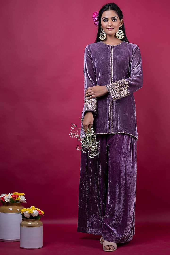 Purple Embroidered Jacket Set by Suti Dhaaga
