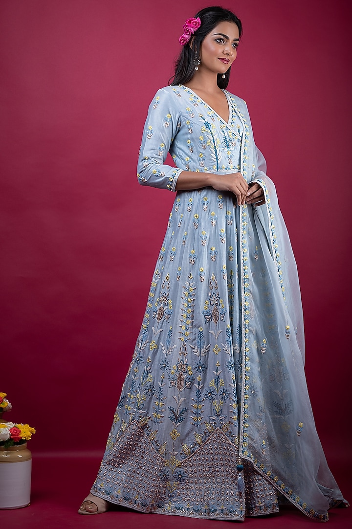 Blue Embroidered Bridal Anarkali Set by Suti Dhaaga at Pernia's Pop Up Shop