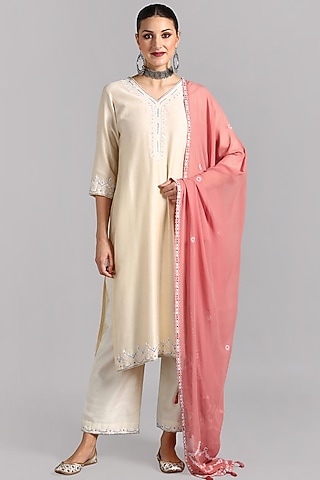 Ivory Embroidered Kurta Set by Suti Dhaaga