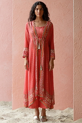 Rust Embroidered Cape Set by Surbhi Gupta