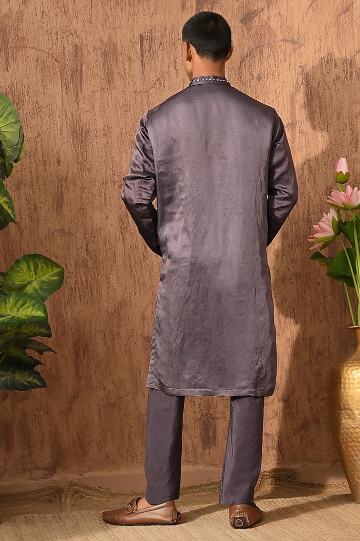 Purple Linen Satin Embroidered Kurta Set by Sulakshna Jasra at Pernia's Pop Up Shop