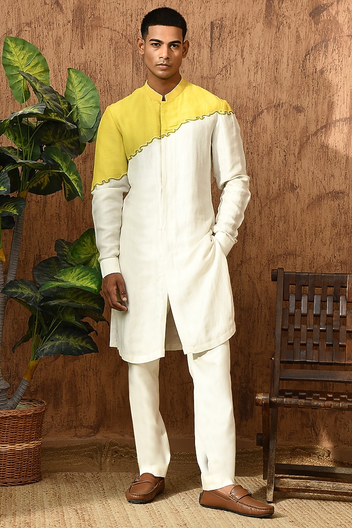 Green Linen Satin French Knot Embroidered Kurta Set by Sulakshna Jasra at Pernia's Pop Up Shop