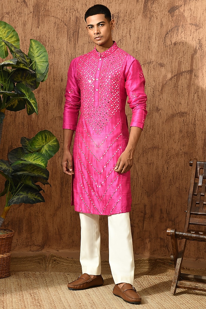 Pink Chanderi Mirror Work Kurta Set by Sulakshna Jasra at Pernia's Pop Up Shop