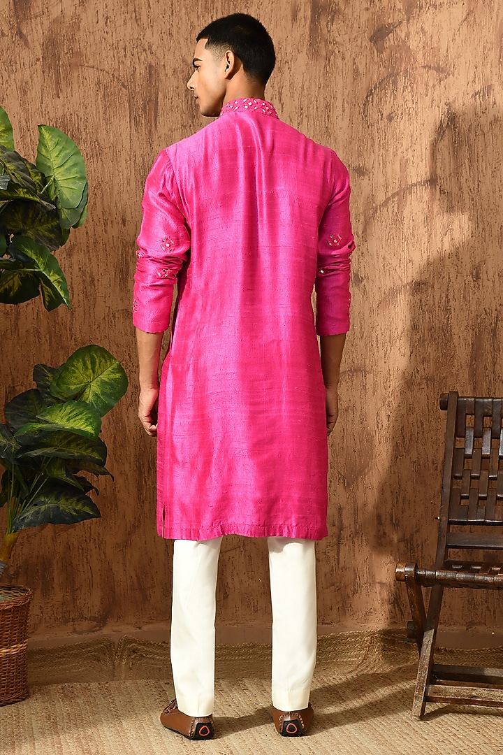 Pink Chanderi Mirror Work Kurta Set by Sulakshna Jasra at Pernia's Pop Up Shop
