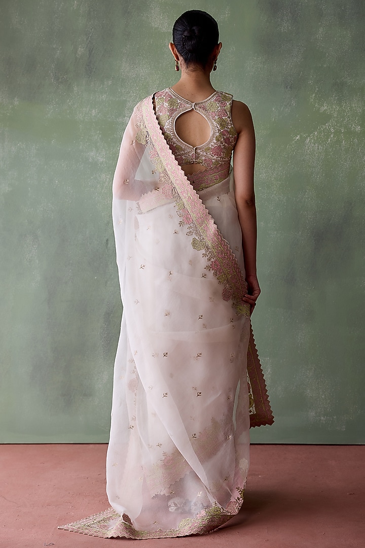 White Organza Aari & Zari Embroidered Wedding Saree Set by Suhino at Pernia's Pop Up Shop