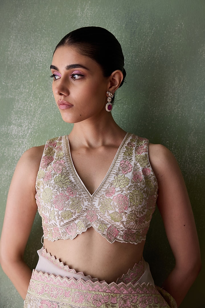 White Organza Aari & Zari Embroidered Wedding Saree Set by Suhino at Pernia's Pop Up Shop