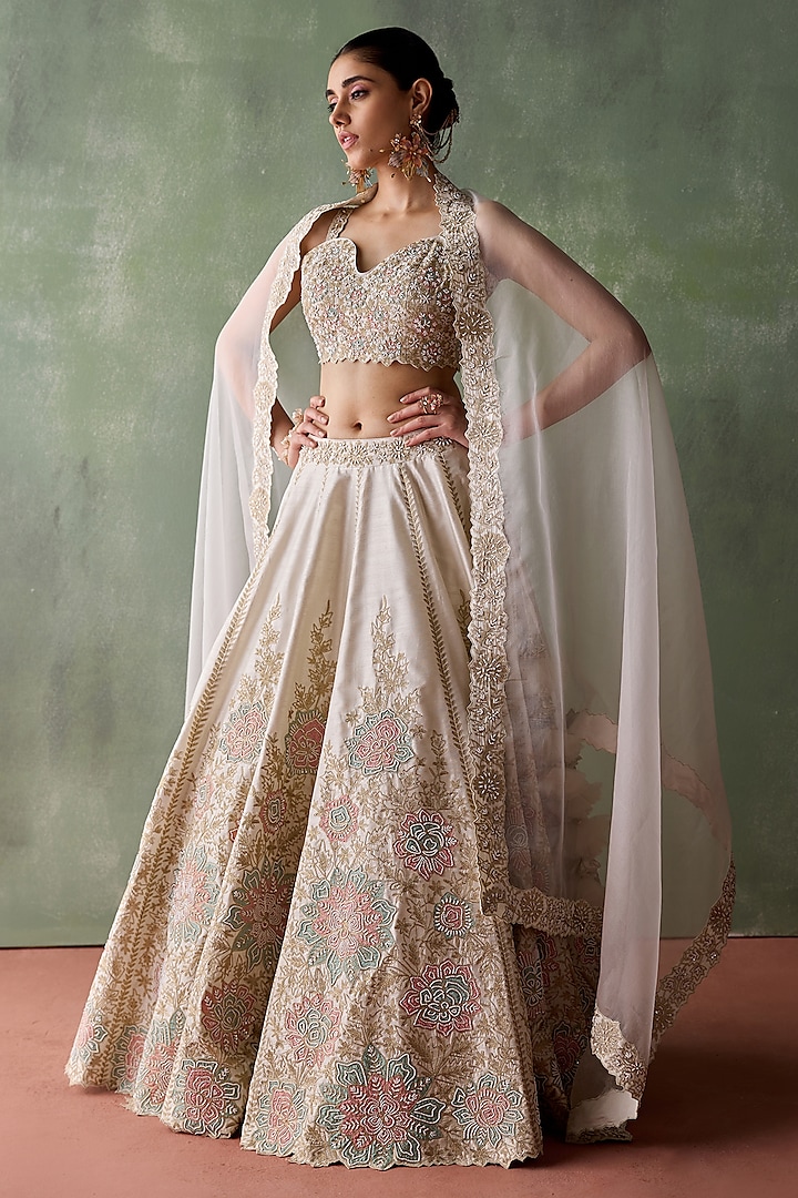 White Slub Silk Aari Embroidered Lehenga Set by Suhino at Pernia's Pop Up Shop