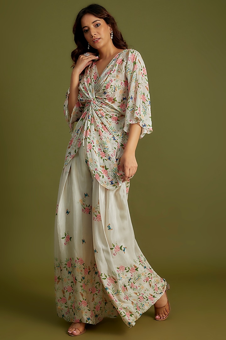 Off-White Georgette Crepe Co-Ord Set by Suruchi Parakh at Pernia's Pop Up Shop