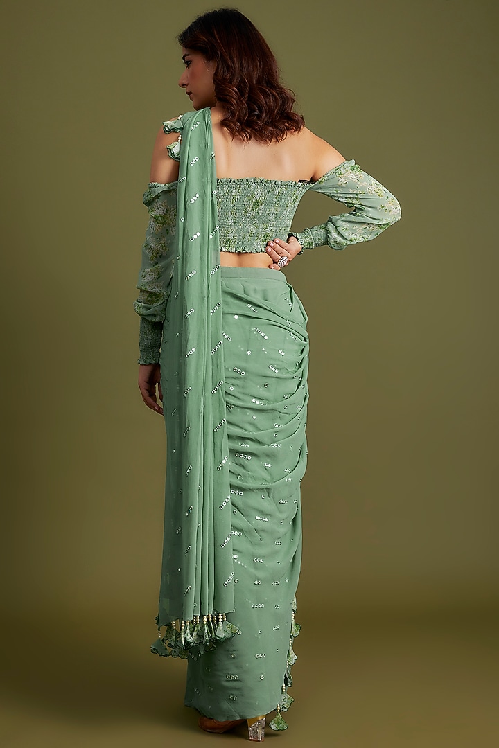 Green Georgette Embroidered Pre-Draped Party Wear Saree Set by Suruchi Parakh at Pernia's Pop Up Shop