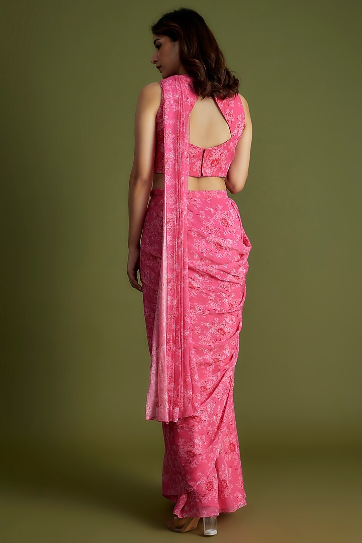 Pink Pre-Draped Georgette Wedding Saree set by Suruchi Parakh at Pernia's Pop Up Shop