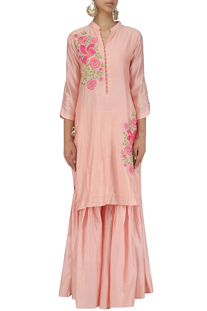Pink Bird motif embroidered kurta and gharara set available only at Pernia's Pop Up Shop.