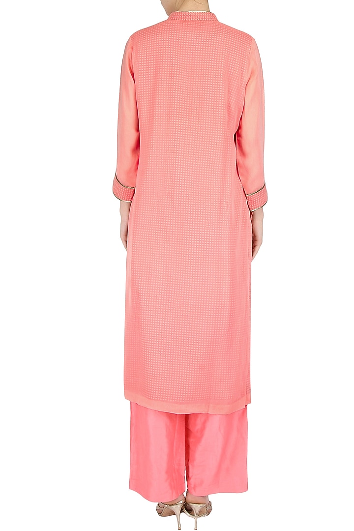 Pink 3D embroidered tunic with butterfly motif bootis available only at Pernia's Pop Up Shop.