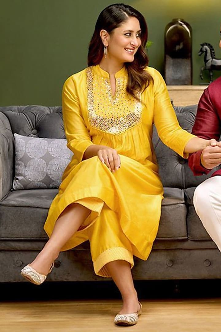 Yellow Silk Chanderi Embellished Kurta Set by Sureena Chowdhri at Pernia's Pop Up Shop