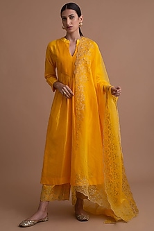 product-color-Yellow