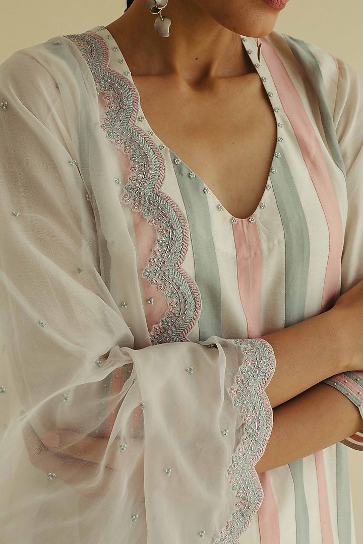 Ivory Silk Chanderi Striped Kurta Set by Sureena Chowdhri at Pernia's Pop Up Shop